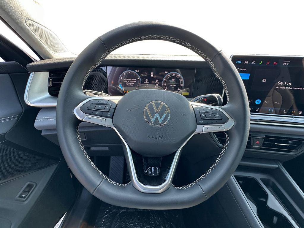 new 2026 Volkswagen Tiguan car, priced at $35,443