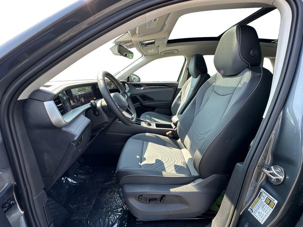new 2026 Volkswagen Tiguan car, priced at $35,443