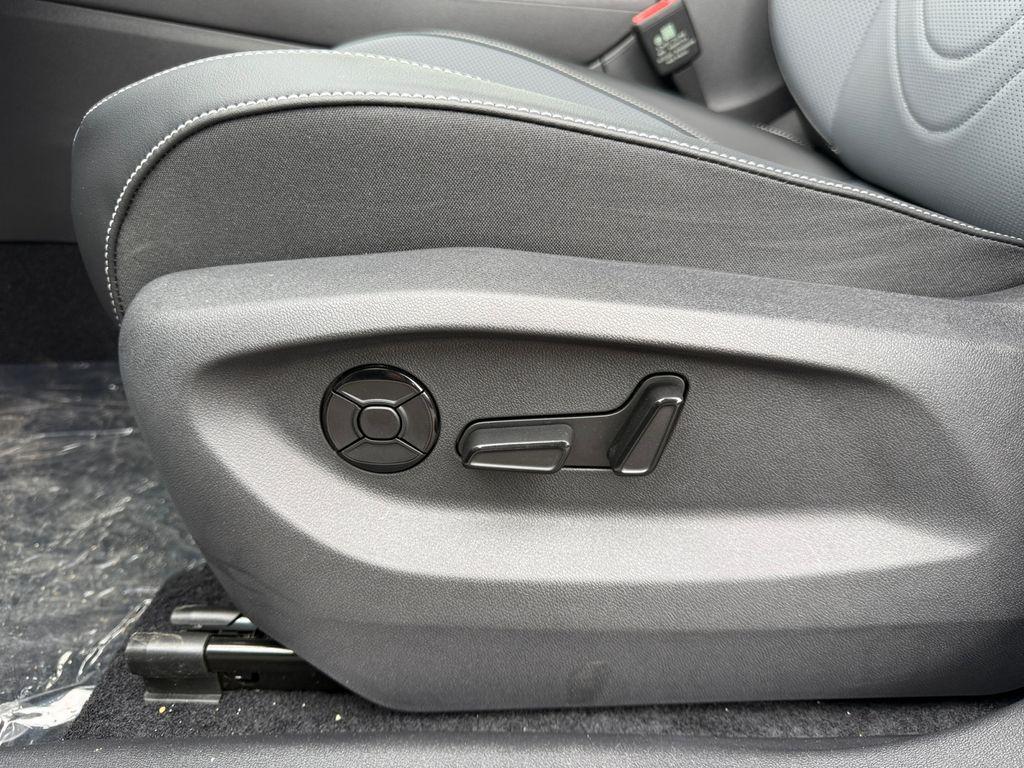 new 2026 Volkswagen Tiguan car, priced at $40,213