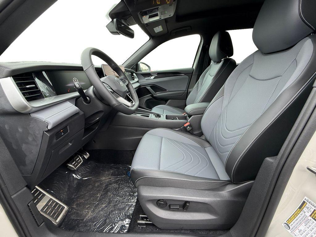 new 2026 Volkswagen Tiguan car, priced at $40,213