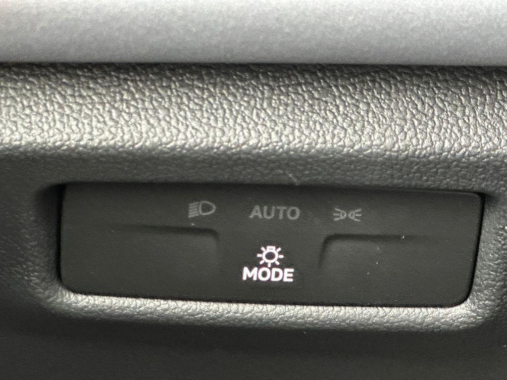 new 2026 Volkswagen Tiguan car, priced at $39,927