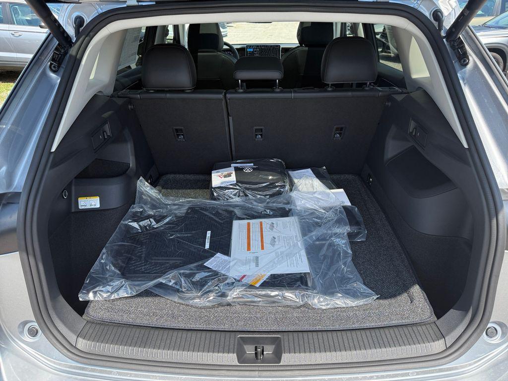 new 2025 Volkswagen Tiguan car, priced at $31,823