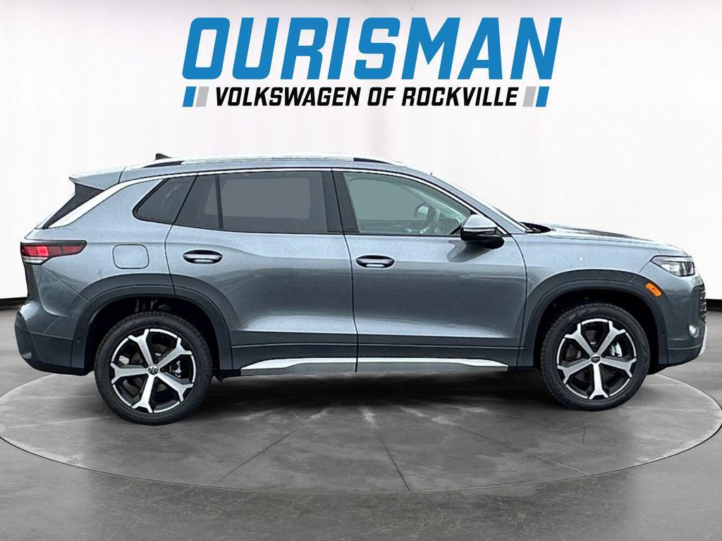 new 2026 Volkswagen Tiguan car, priced at $36,143