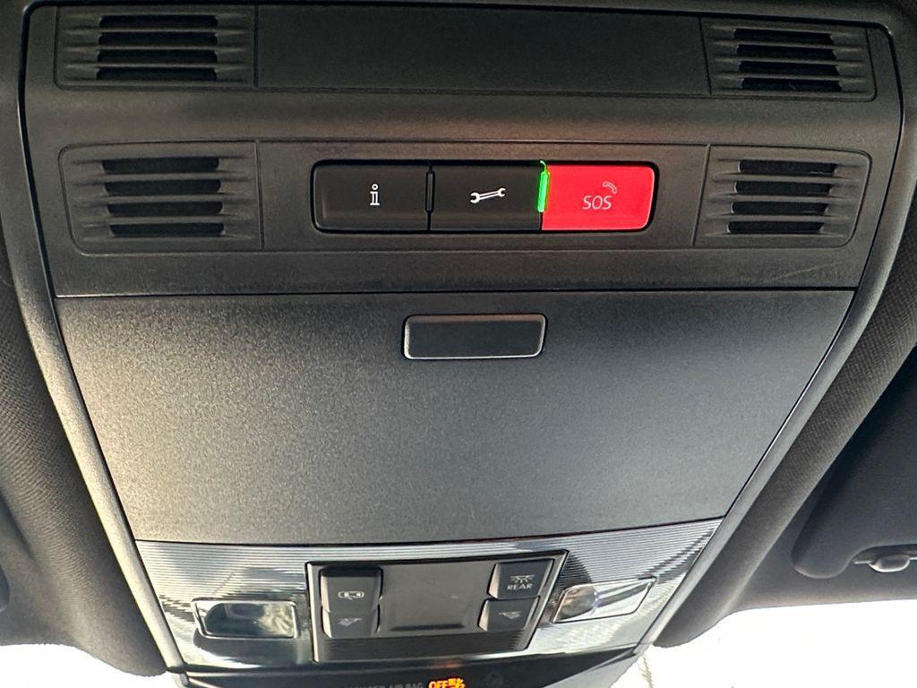 used 2022 Volkswagen Arteon car, priced at $24,500