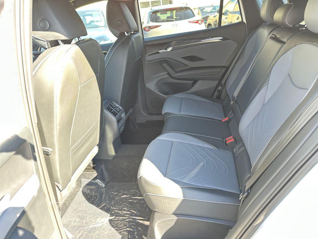 new 2025 Volkswagen Tiguan car, priced at $33,167