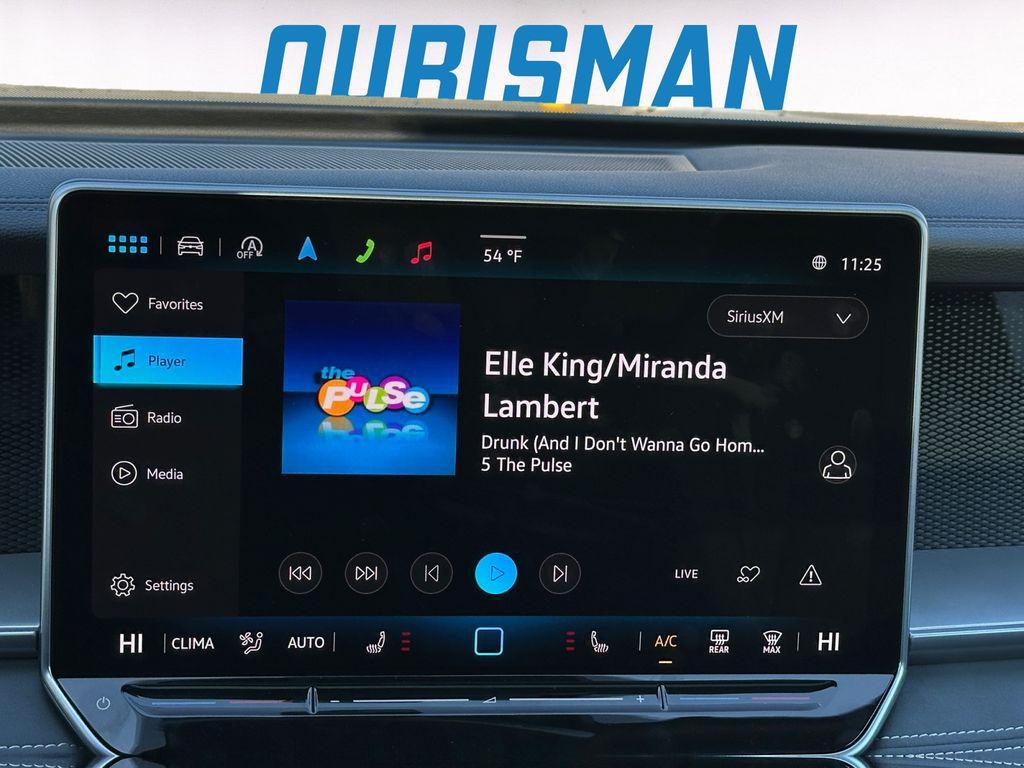 new 2025 Volkswagen Tiguan car, priced at $33,167