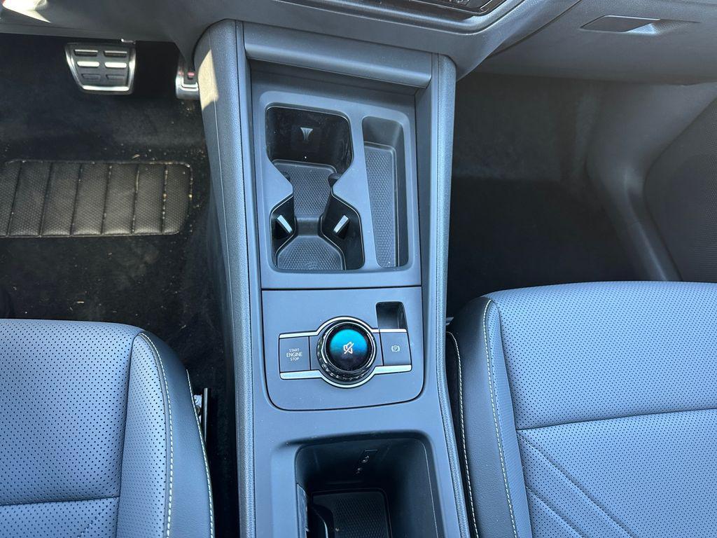 new 2025 Volkswagen Tiguan car, priced at $33,167