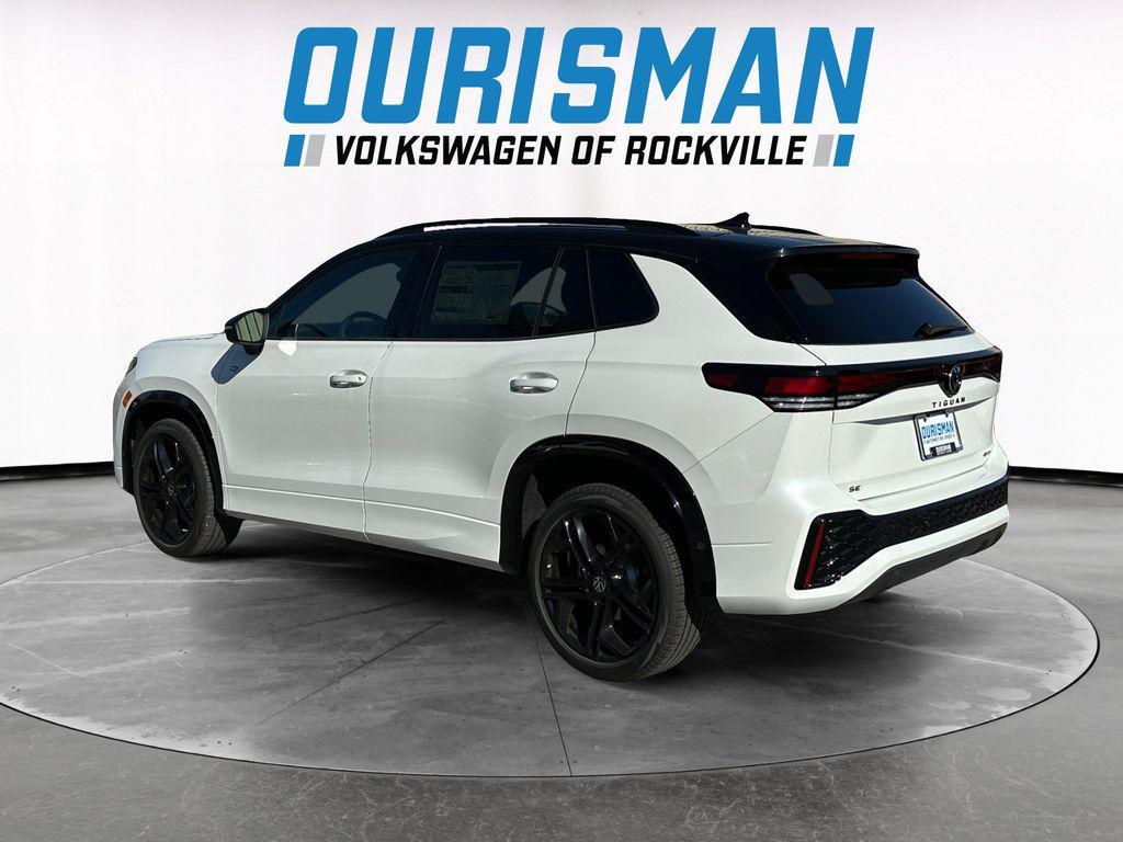 new 2025 Volkswagen Tiguan car, priced at $33,167