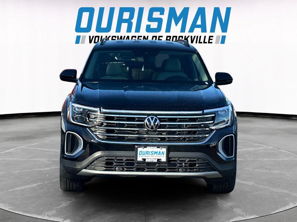 new 2026 Volkswagen Atlas car, priced at $44,102