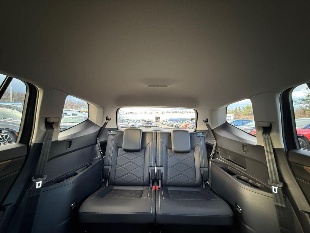 new 2026 Volkswagen Atlas car, priced at $38,570