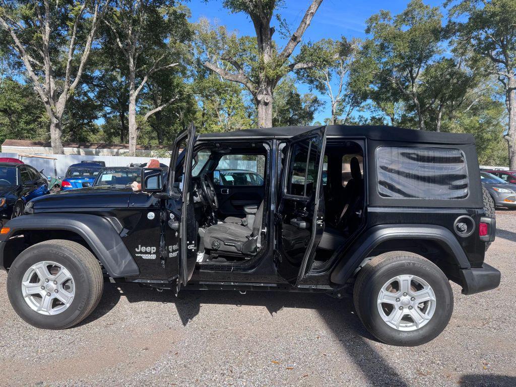 used 2018 Jeep Wrangler Unlimited car, priced at $15,500