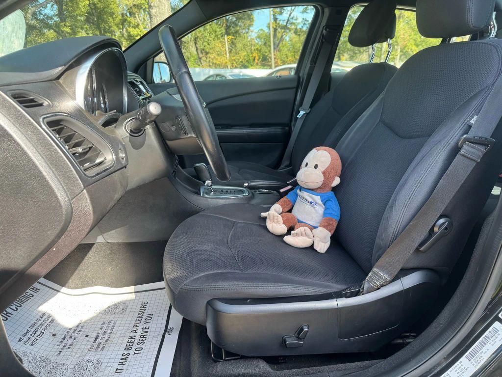 used 2014 Chrysler 200 car, priced at $5,950