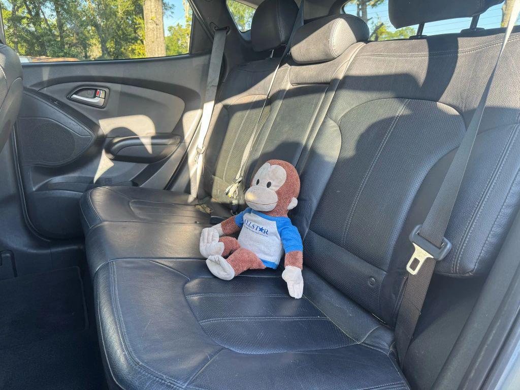 used 2010 Hyundai Tucson car, priced at $5,900