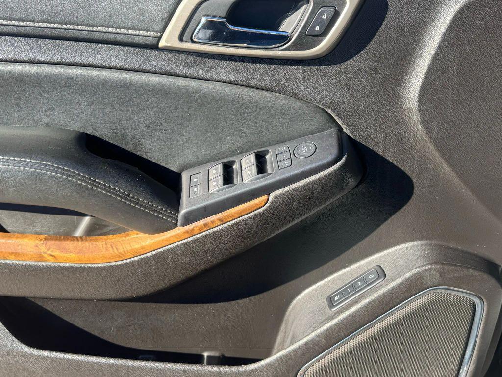 used 2015 GMC Yukon XL car, priced at $9,900