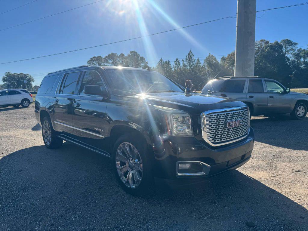 used 2015 GMC Yukon XL car, priced at $9,900