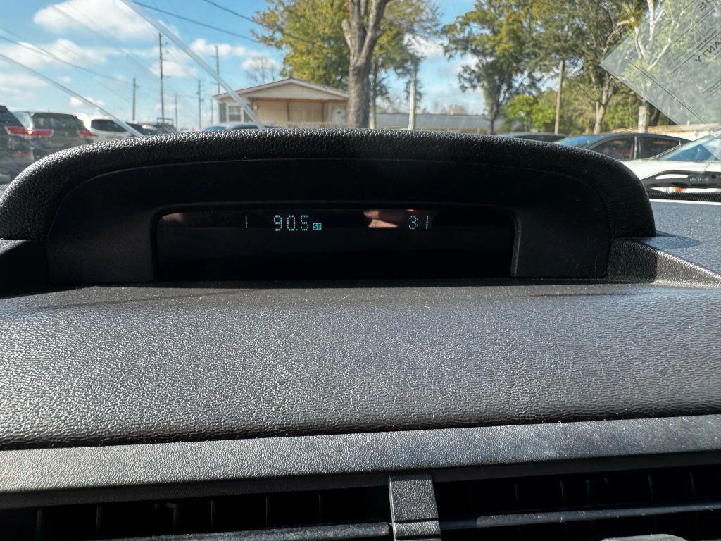 used 2009 Ford Focus car, priced at $3,850