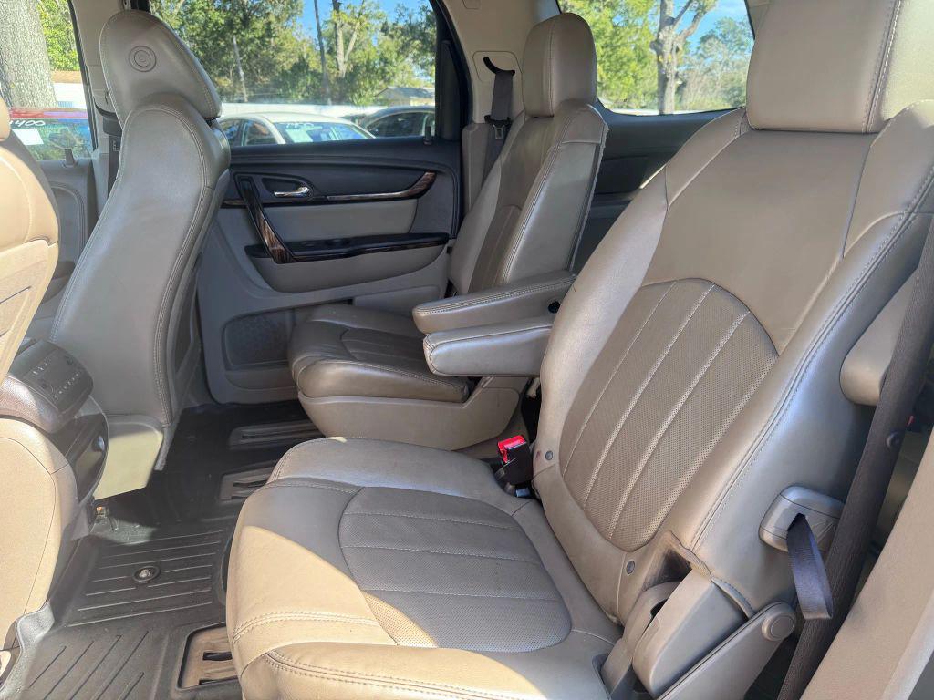 used 2015 GMC Acadia car, priced at $5,750