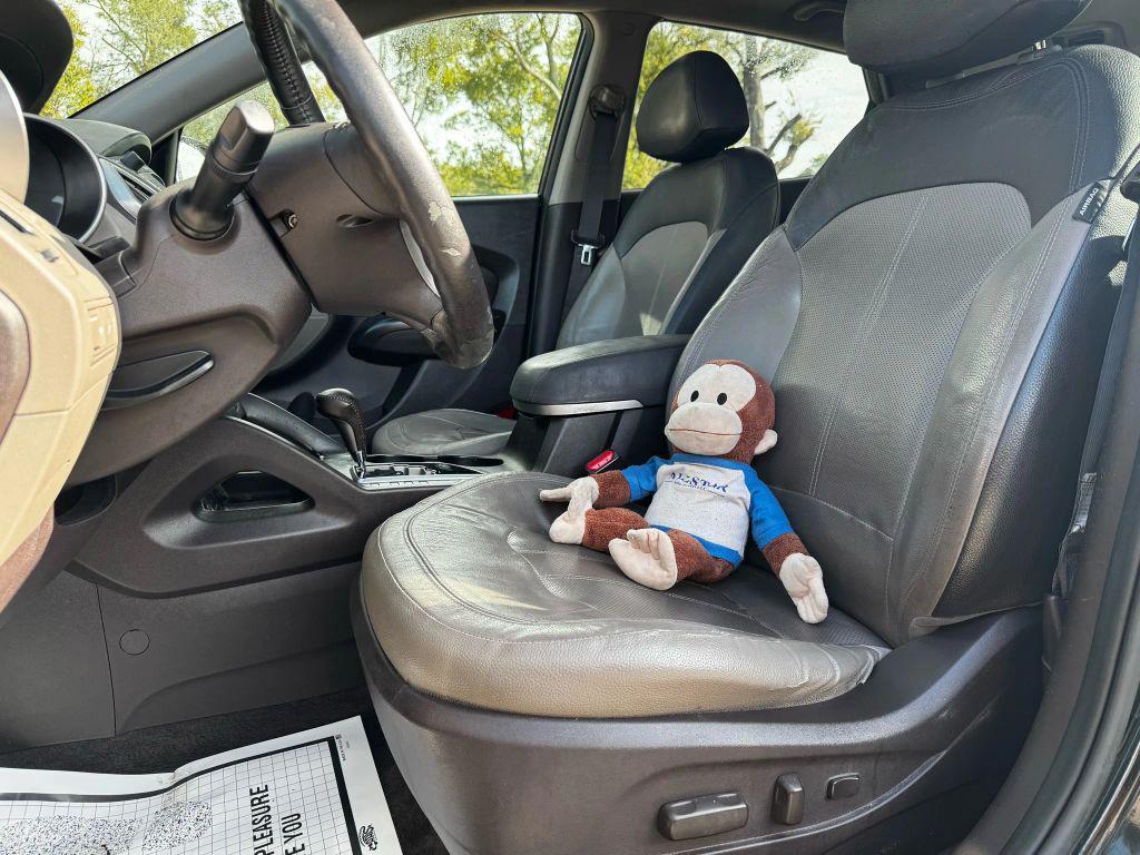 used 2013 Hyundai Tucson car, priced at $5,900