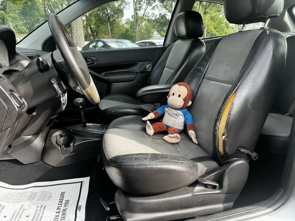 used 2007 Ford Focus car, priced at $2,500
