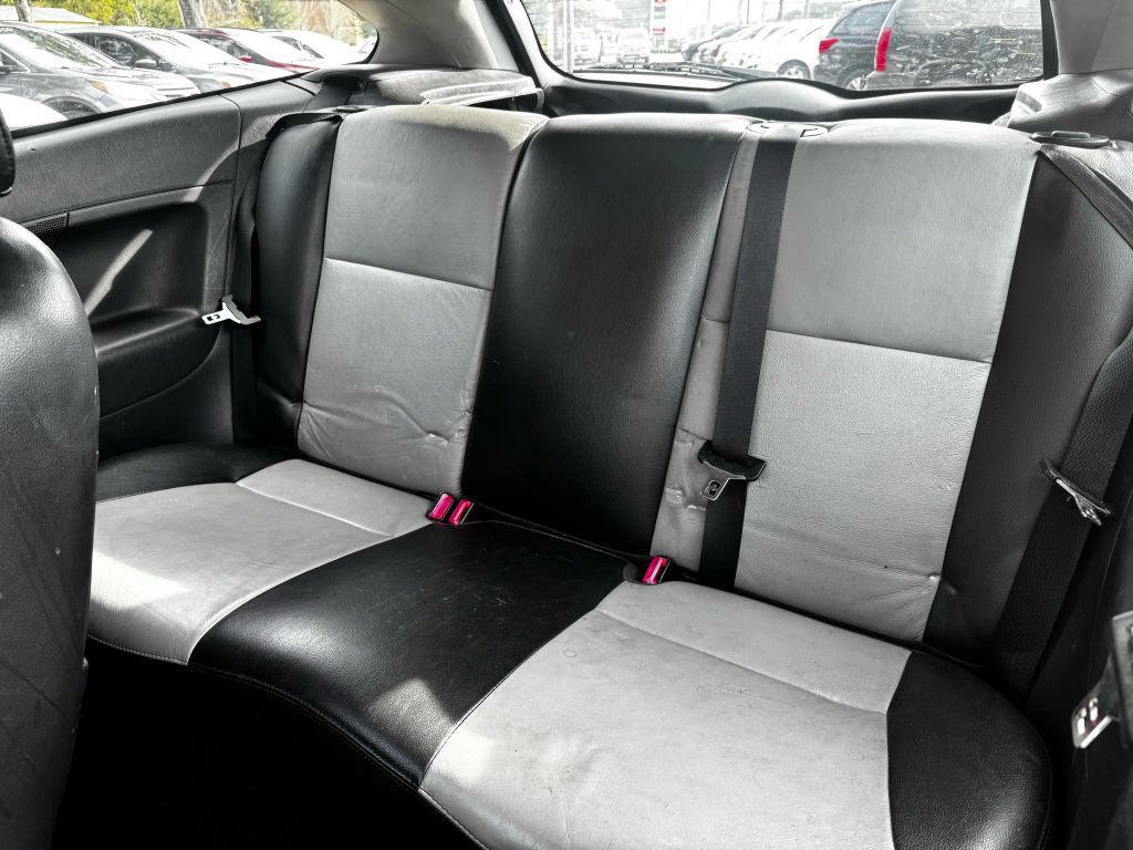 used 2007 Ford Focus car, priced at $2,500