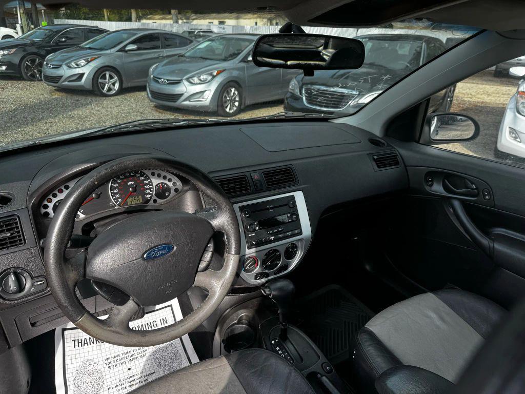 used 2007 Ford Focus car, priced at $2,500