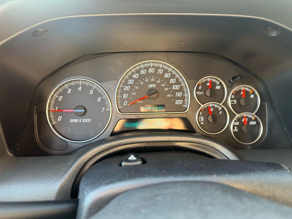 used 2004 GMC Envoy car, priced at $4,940