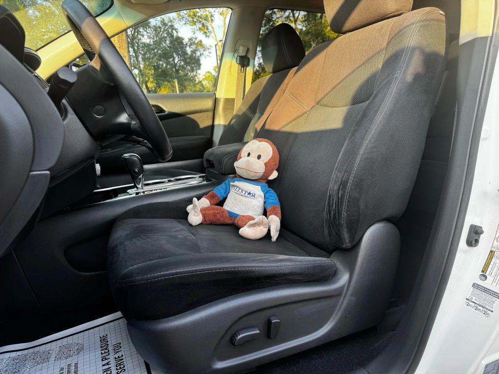 used 2014 Nissan Pathfinder car, priced at $7,900