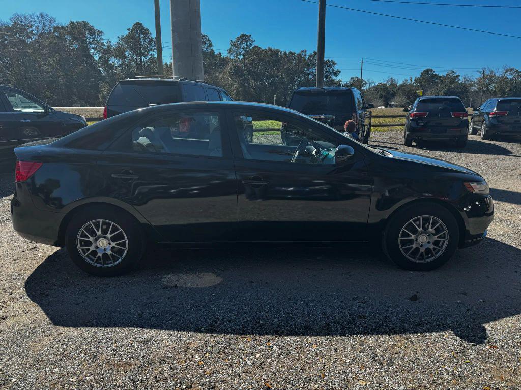 used 2013 Kia Forte car, priced at $3,950