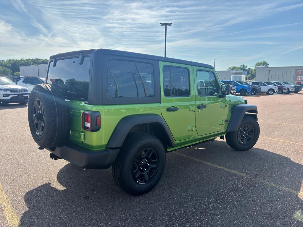 new 2025 Jeep Wrangler car, priced at $47,370