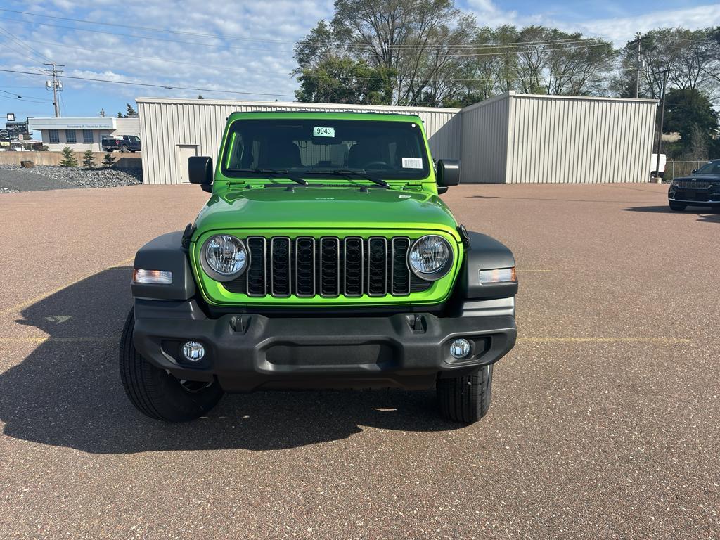 new 2025 Jeep Wrangler car, priced at $47,370
