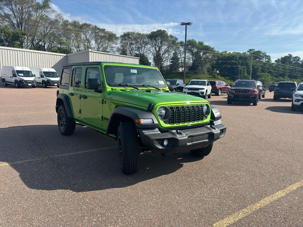 new 2025 Jeep Wrangler car, priced at $47,370