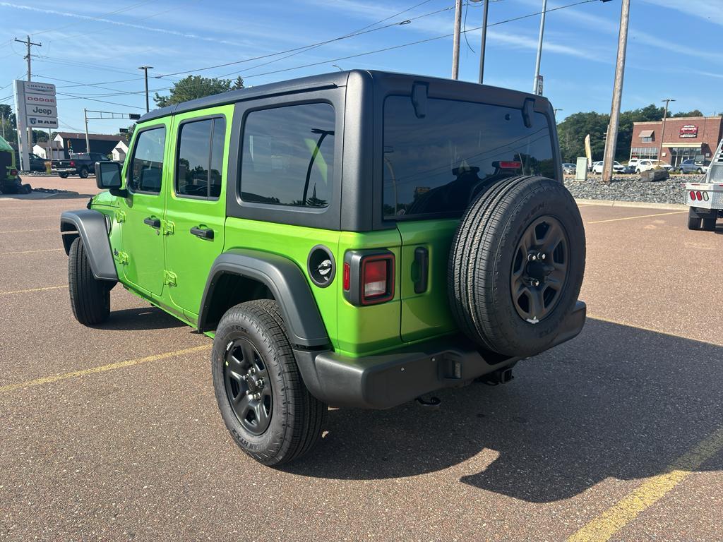 new 2025 Jeep Wrangler car, priced at $47,370