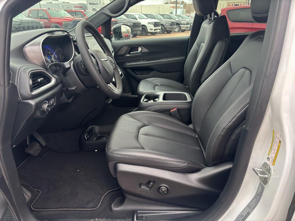 new 2026 Chrysler Pacifica car, priced at $50,785