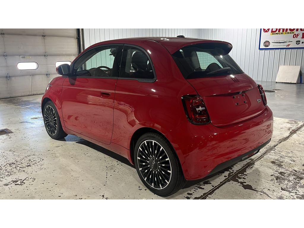 new 2024 FIAT 500e car, priced at $18,996
