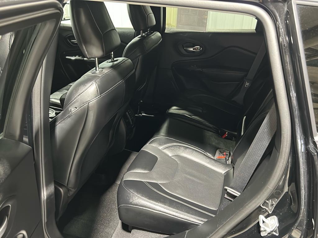 used 2023 Jeep Cherokee car, priced at $24,269