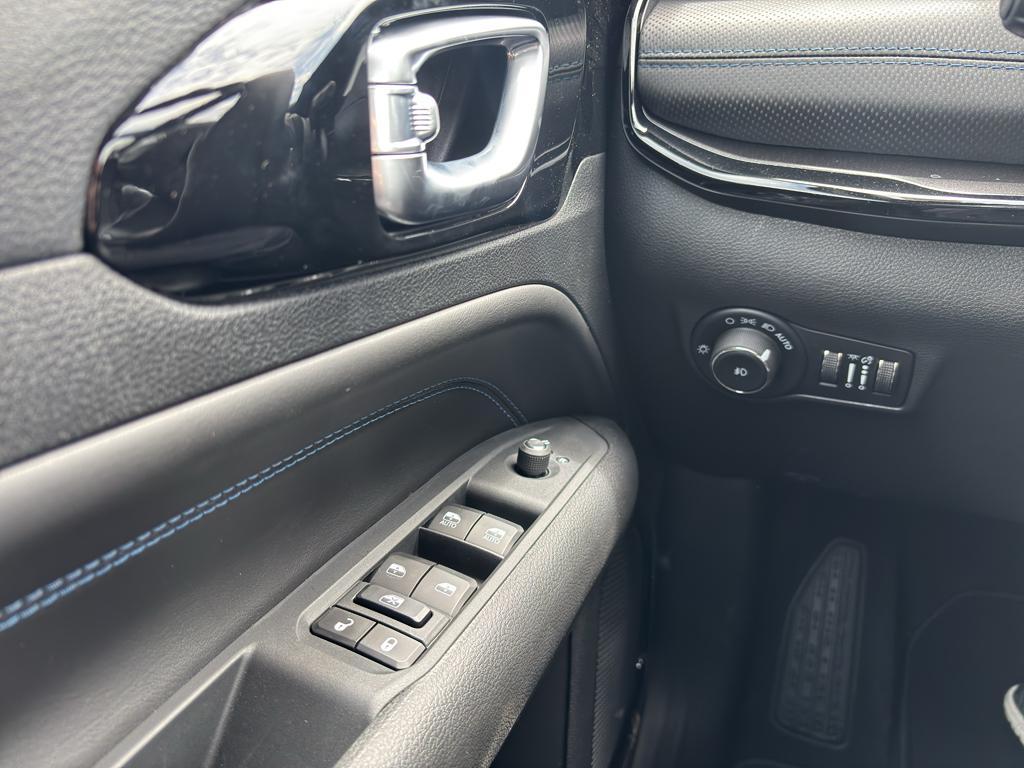 new 2026 Jeep Compass car, priced at $34,165