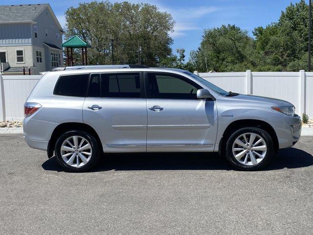 used 2013 Toyota Highlander Hybrid car, priced at $16,395