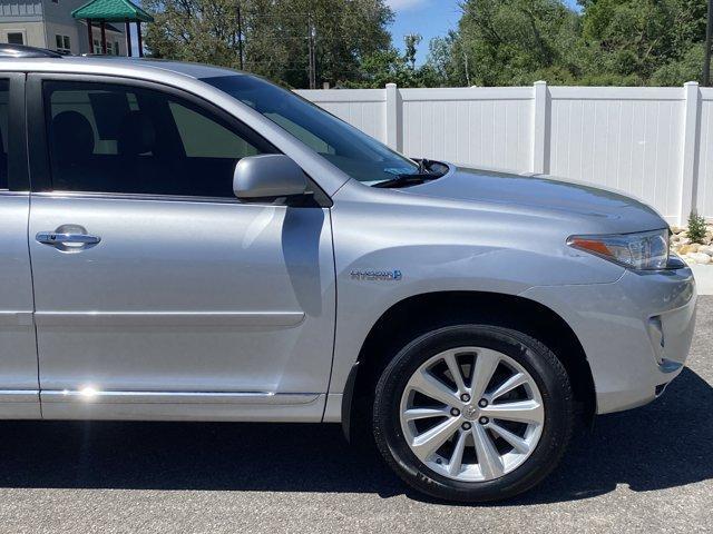 used 2013 Toyota Highlander Hybrid car, priced at $16,395