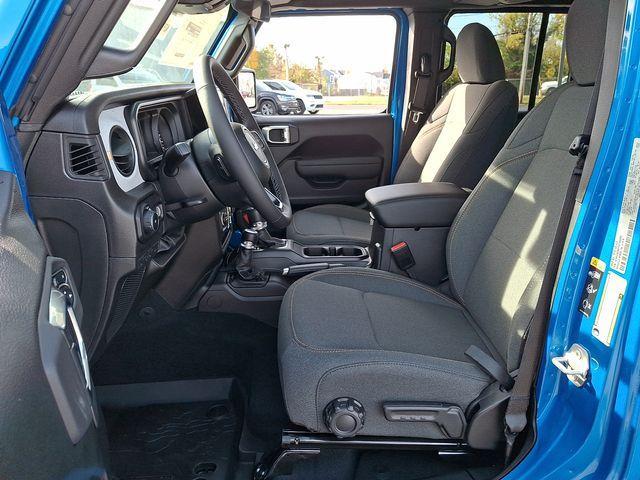 new 2026 Jeep Wrangler car, priced at $45,589