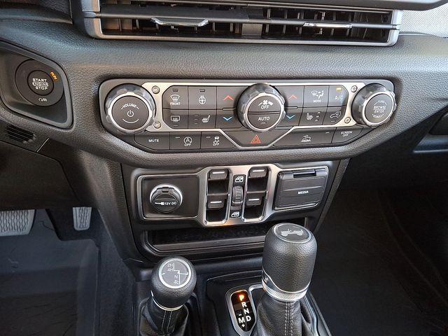 new 2026 Jeep Wrangler car, priced at $45,589