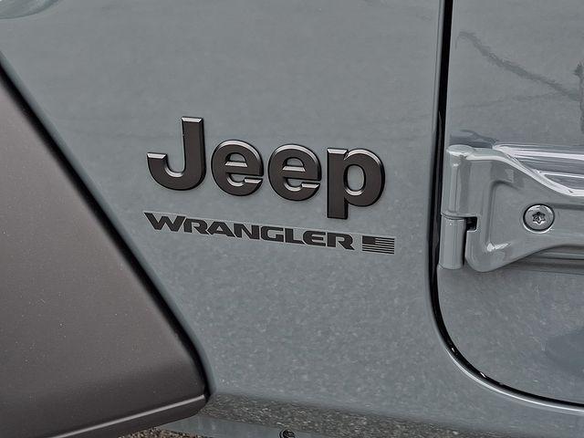 new 2026 Jeep Wrangler car, priced at $41,047
