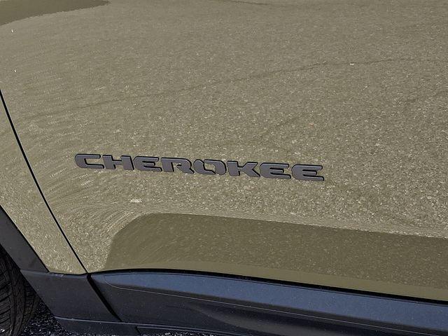 new 2026 Jeep Cherokee car, priced at $42,979