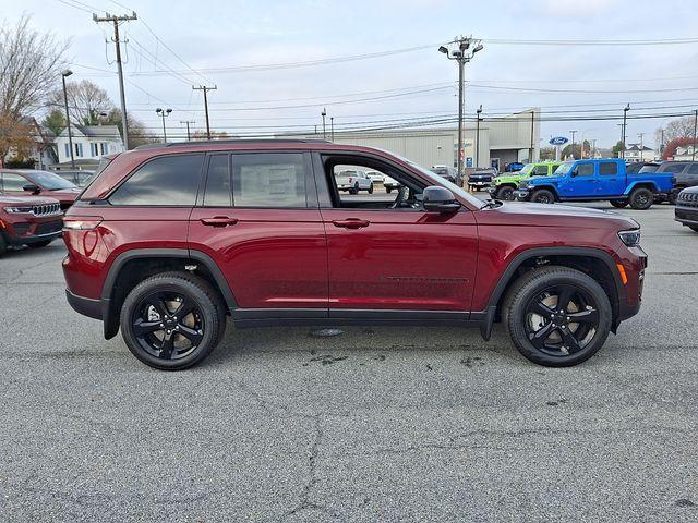 new 2025 Jeep Grand Cherokee car, priced at $49,848