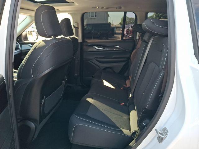 used 2023 Jeep Grand Cherokee car, priced at $30,797
