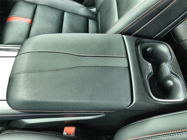 used 2024 Chevrolet Traverse car, priced at $49,797