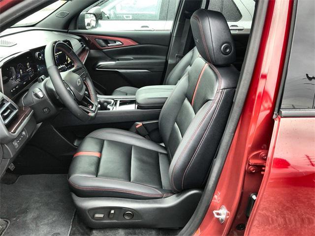 used 2024 Chevrolet Traverse car, priced at $49,797