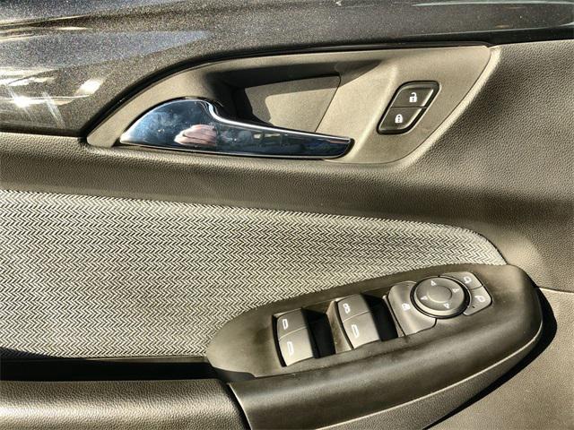 used 2025 Chevrolet TrailBlazer car, priced at $23,981