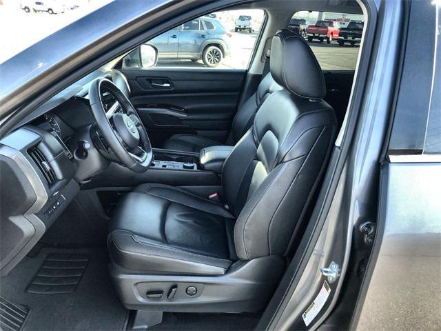 used 2025 Nissan Pathfinder car, priced at $35,676
