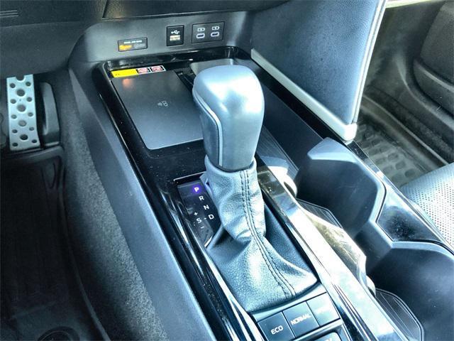 used 2025 Toyota Camry car, priced at $31,364