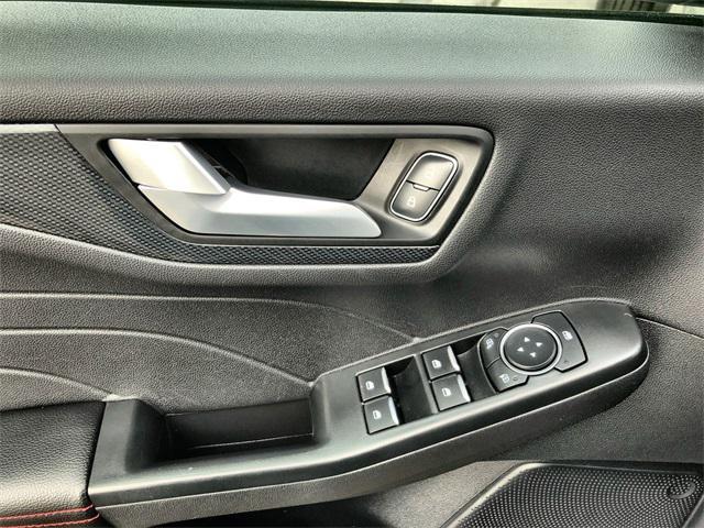 used 2025 Ford Escape car, priced at $26,922